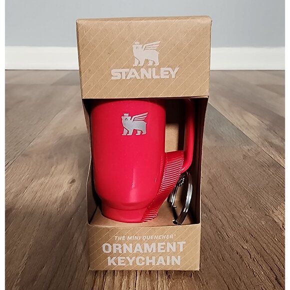 Stanley Mini Quencher Ornament Keychain Set In Red Delicious & Honey Talks - Picture 6 of 6